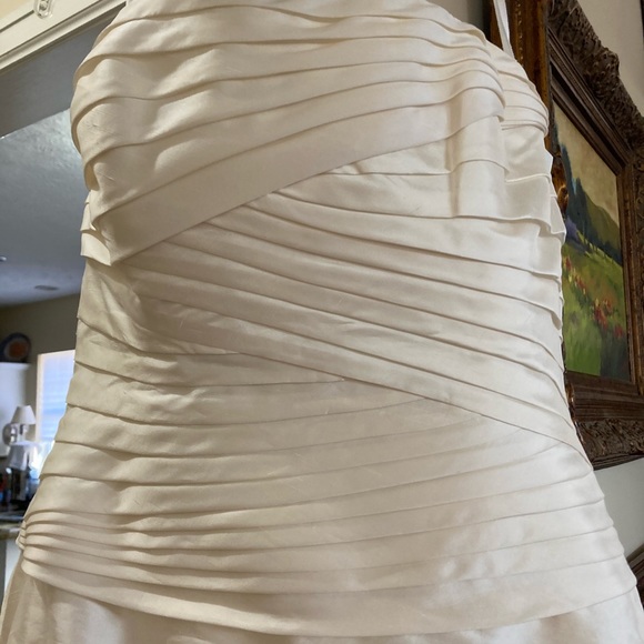 Watters Brides Wedding Dress - Picture 2 of 3